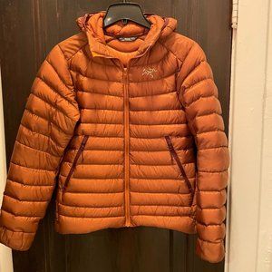 Arc'teryx Cerium LT Down Hoodie